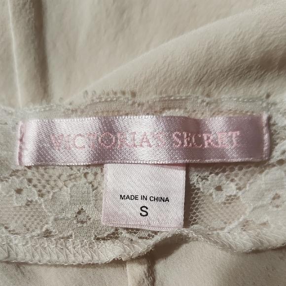 Victoria's Secret 100% Silk Y2K Ivory Lace Chemise Slip Small - Picture 5 of 10